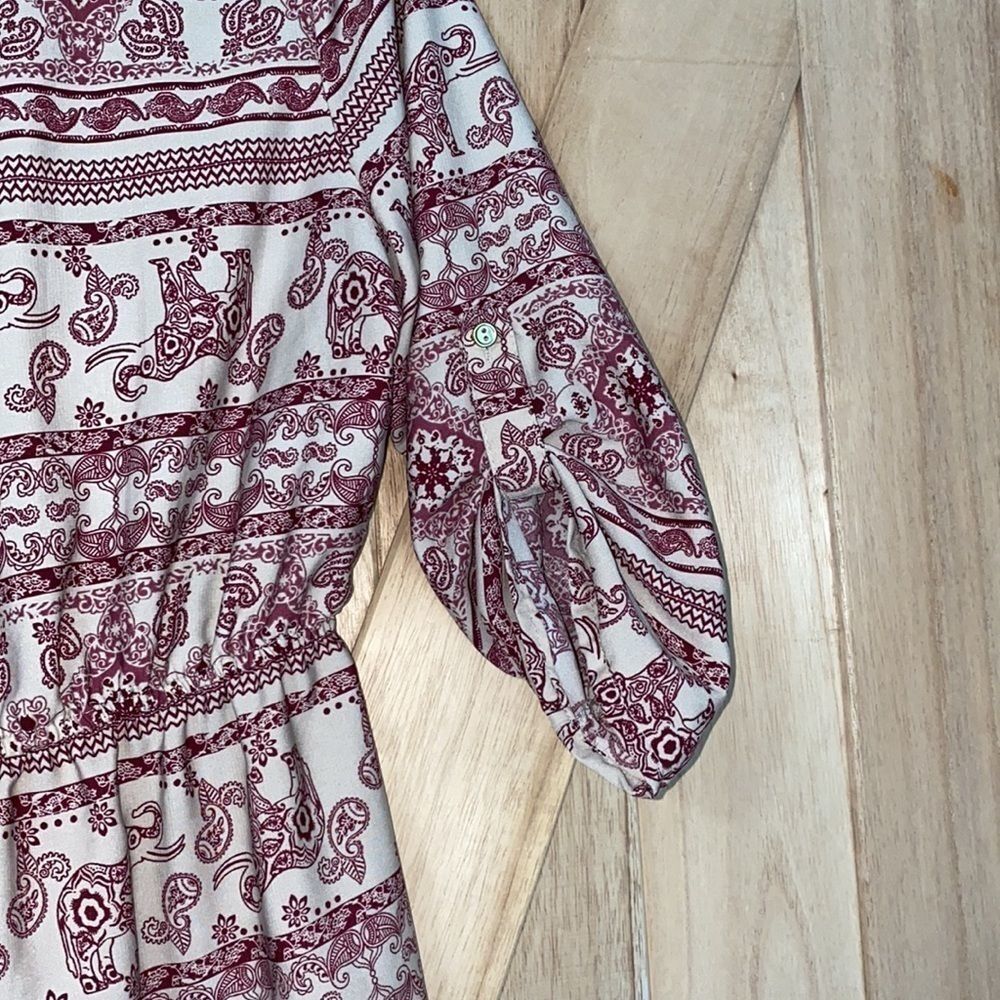 Rue 21 • Elephant Print • Large - Picture 5 of 5